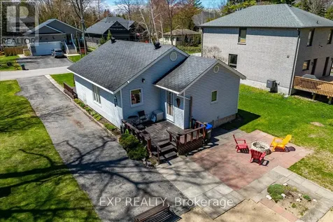 69 33rd Street North Wasaga Beach ON L9Z 2C1