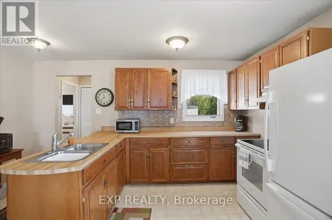 69 33rd Street North Wasaga Beach ON L9Z 2C1