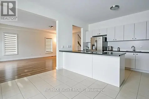 90 Atlantis Drive Orillia ON L3V 8L4