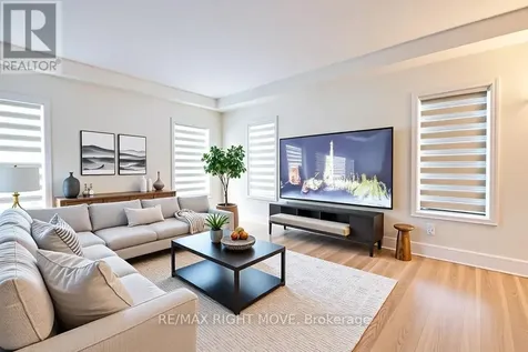 90 Atlantis Drive Orillia ON L3V 8L4