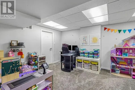 26 Sinclair Avenue St. Thomas ON N5R 3A8