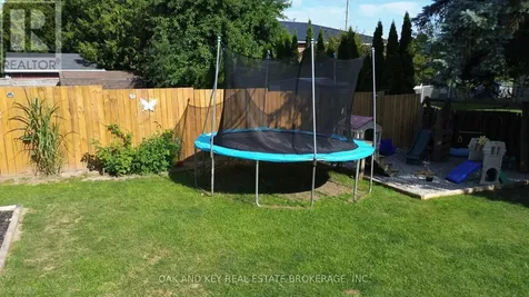 26 Sinclair Avenue St. Thomas ON N5R 3A8