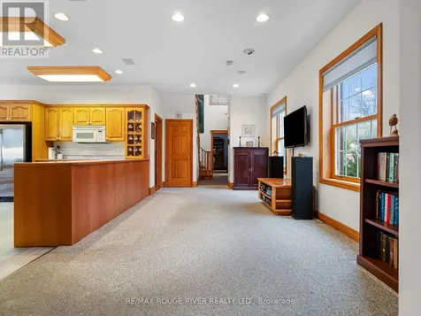 15 Martin Road Brighton ON K0K 1H0