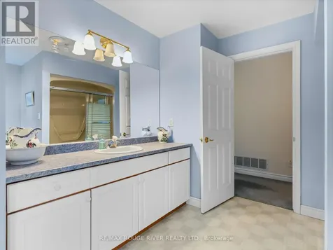 15 Martin Road Brighton ON K0K 1H0