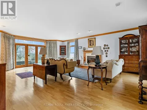 15 Martin Road Brighton ON K0K 1H0