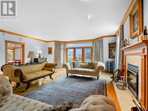 15 Martin Road Brighton ON K0K 1H0