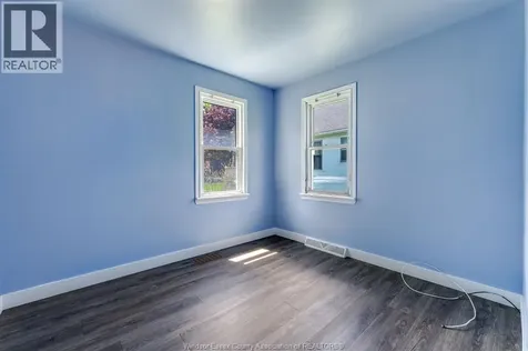 84 Robinson Street Leamington ON N8H 1Z4
