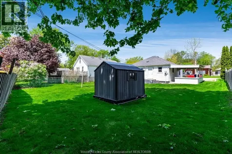 84 Robinson Street Leamington ON N8H 1Z4