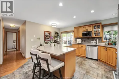 398 Thorn Ridge Crescent Amherstburg ON N9V 3X2