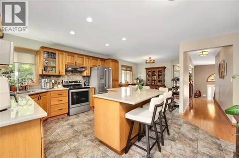 398 Thorn Ridge Crescent Amherstburg ON N9V 3X2