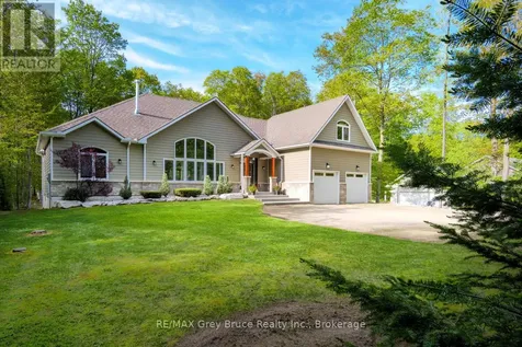 41 Martin Drive South Bruce Peninsula ON N0H 2G0