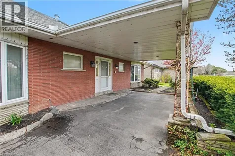 1061 North Service Road Stoney Creek ON L8E 5C8