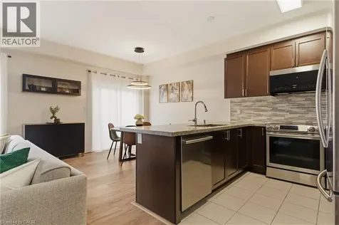 73 Medici Lane Hamilton ON L9B 0H3