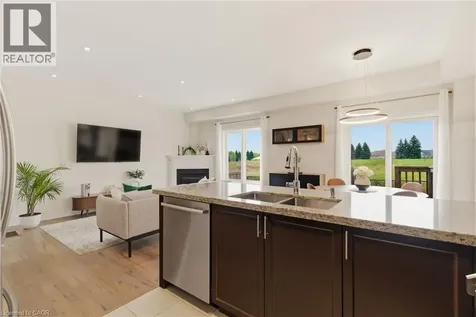 73 Medici Lane Hamilton ON L9B 0H3
