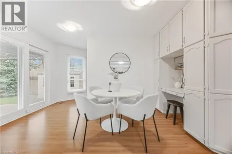 1004 Roxborough Drive Oakville ON L6M 1E3