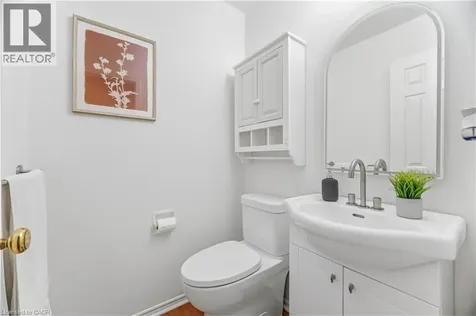 1004 Roxborough Drive Oakville ON L6M 1E3
