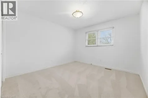 1004 Roxborough Drive Oakville ON L6M 1E3