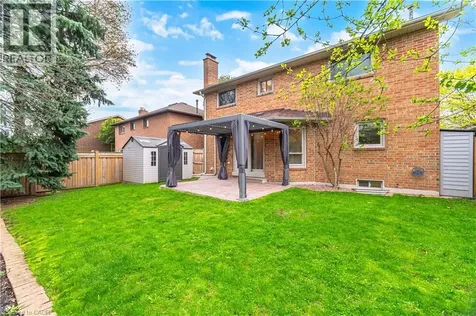 1004 Roxborough Drive Oakville ON L6M 1E3