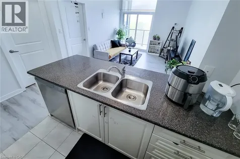 125 Shoreview Place Stoney Creek ON L8E 0K3