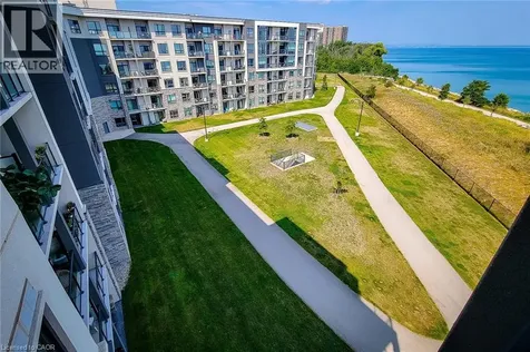 125 Shoreview Place Stoney Creek ON L8E 0K3