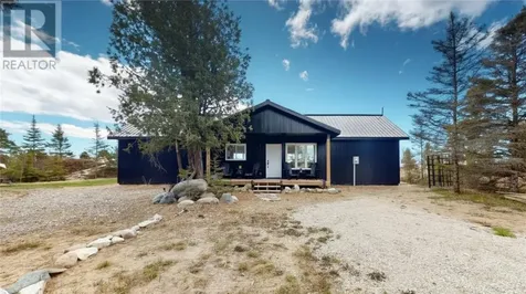 224D Earl's Road Spring Bay ON P0P 2B0