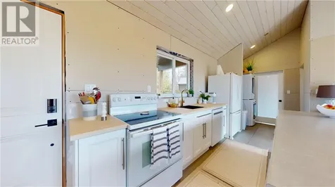 224D Earl's Road Spring Bay ON P0P 2B0