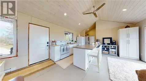 224D Earl's Road Spring Bay ON P0P 2B0