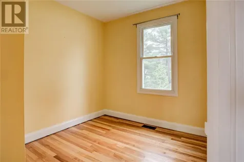 233 Fourth Avenue Lively ON P3Y 1M4