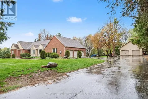 1619 Sequoia Drive Ottawa ON K4C 1C2