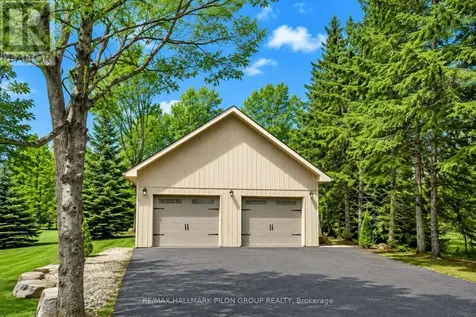 1619 Sequoia Drive Ottawa ON K4C 1C2