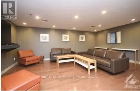 470 Laurier Avenue West Ottawa ON K1R 7W9
