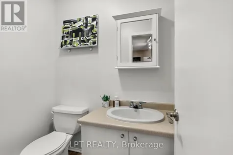 260 Fenerty Court Ottawa ON K2L 3A7