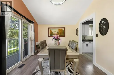 2415 Cabana Road West Windsor ON N9G 1E2