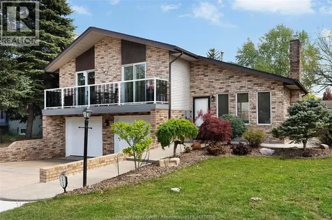 2415 Cabana Road West Windsor ON N9G 1E2