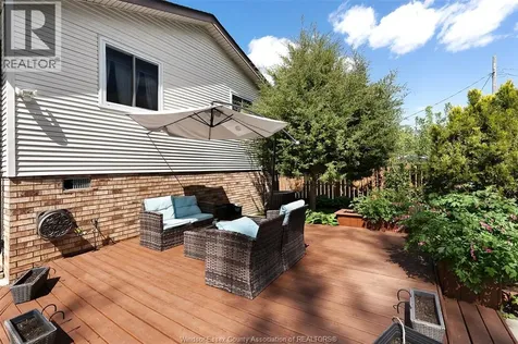 2415 Cabana Road West Windsor ON N9G 1E2