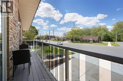 2415 Cabana Road West Windsor ON N9G 1E2