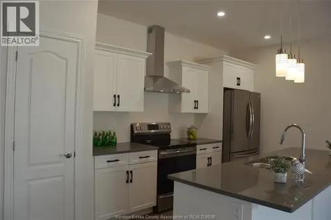 48 Callams Bay Crescent Amherstburg ON N9V 4C5