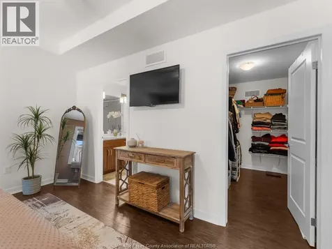 468 Old Colony Trail Amherstburg ON N9V 0A2