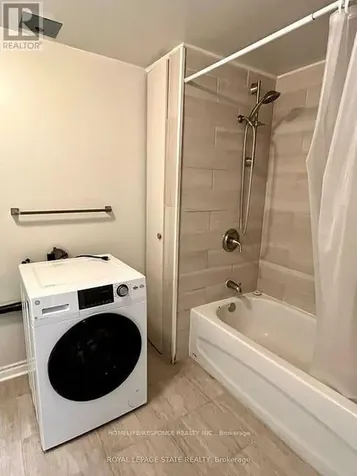 43 Woodlawn Avenue Brantford ON N3V 1A6