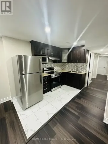 305 Sedgewood Street Kitchener ON N2P 0J6