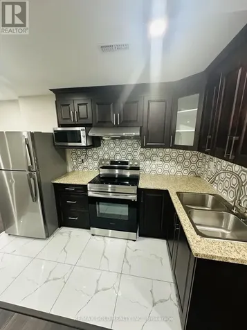 305 Sedgewood Street Kitchener ON N2P 0J6