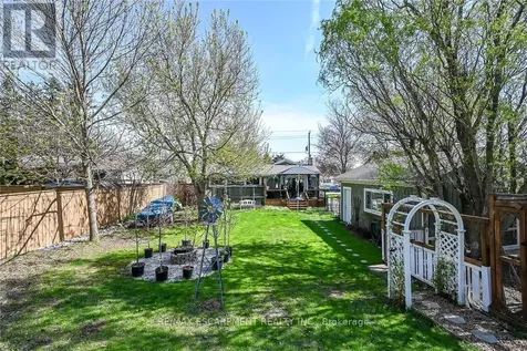 41 Fife Street West Haldimand ON N3W 1J1