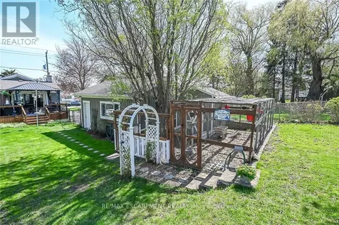 41 Fife Street West Haldimand ON N3W 1J1