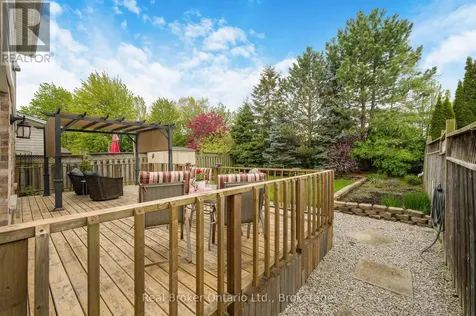 176 Osborn Avenue Brantford ON N3T 6S7