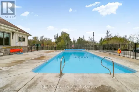 5 Spooner Crescent Collingwood ON L9Y 1T3