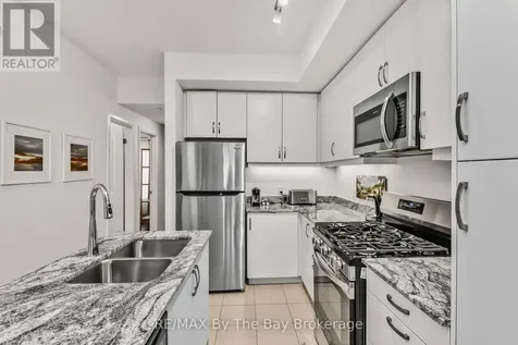5 Spooner Crescent Collingwood ON L9Y 1T3