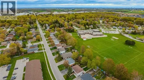 105 Oriole Parkway Elmira ON N3B 1C2