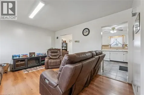 105 Oriole Parkway Elmira ON N3B 1C2