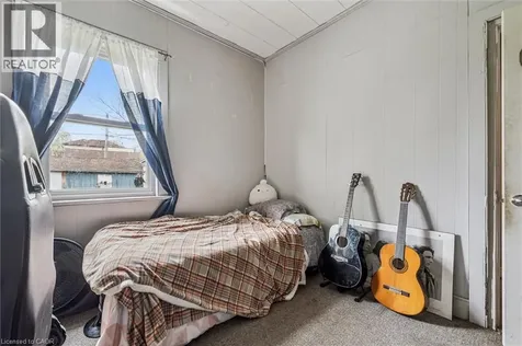 27 Roseview Avenue Cambridge ON N1R 4A5
