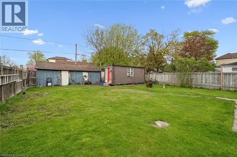 27 Roseview Avenue Cambridge ON N1R 4A5